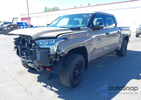 2025 Toyota Tundra Hybrid Trd Pro Hybrid Crewmax 5.5' Bed из США, поврежденный, VIN 5TFPC5DB4SX106217